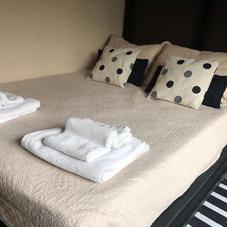 Limay Bed&Breakfast Neuquén Стая снимка